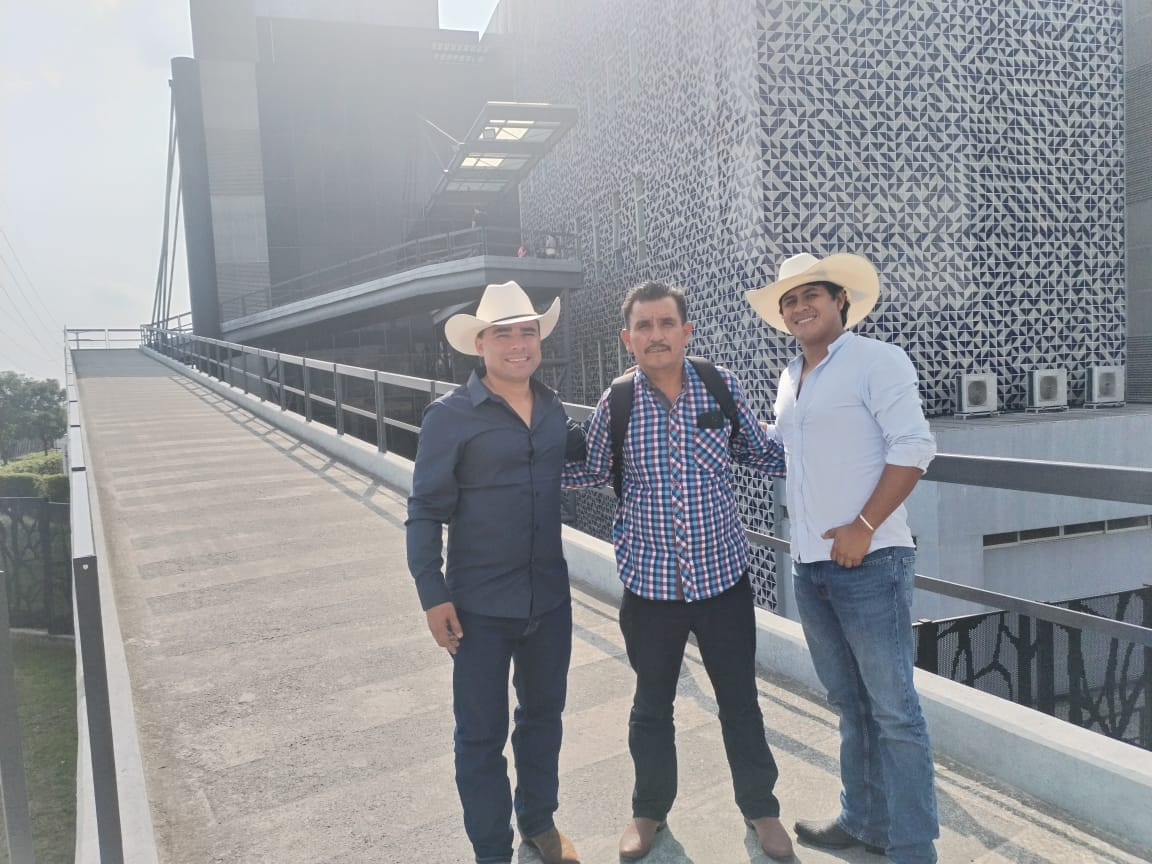 Visita Ómar Herrero al Complejo Metropolitano de Seguridad.